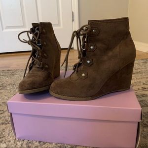 Steve Madden booties